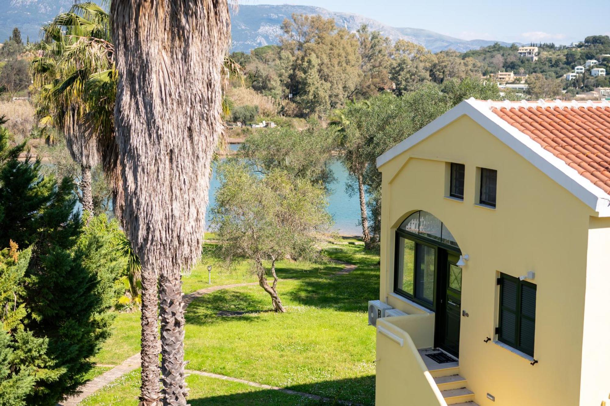 Palm Tree Corfu Apt. Danilia Екстериор снимка